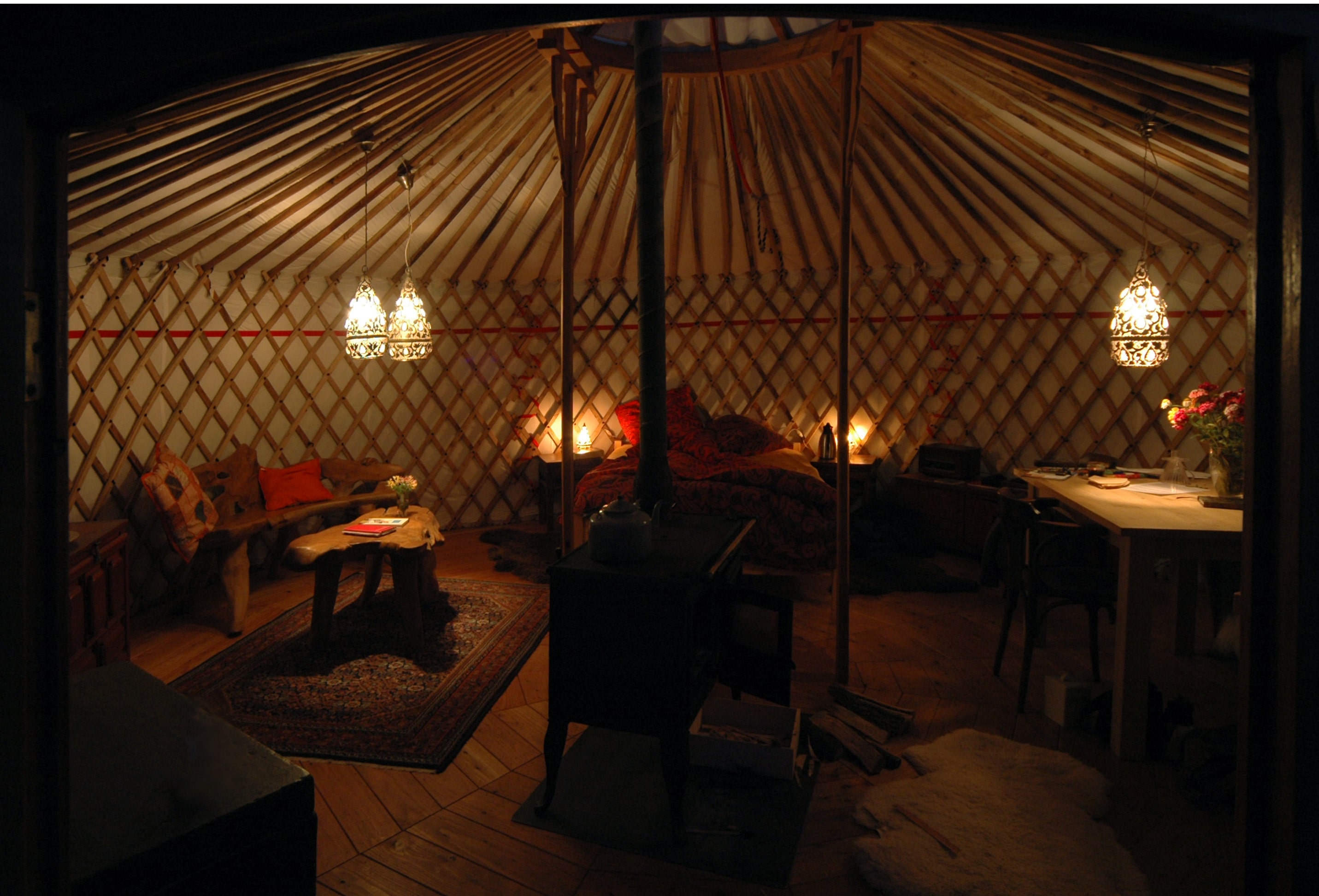avond-yurt-texel-binnenkijkje_-_kopie-min.jpg